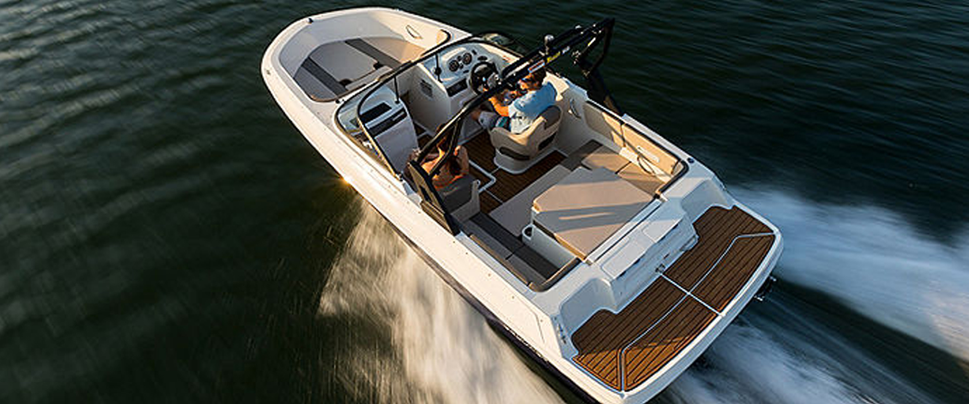 Navnit Marine Bowriders VR4 in Mumbai India
