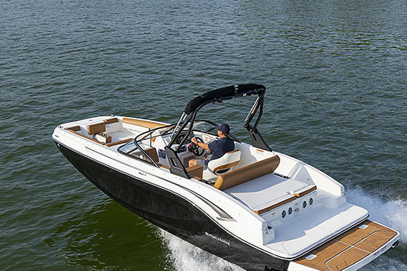 Navnit Marines - Bayliner Yacth Dealers In Mumbai India 