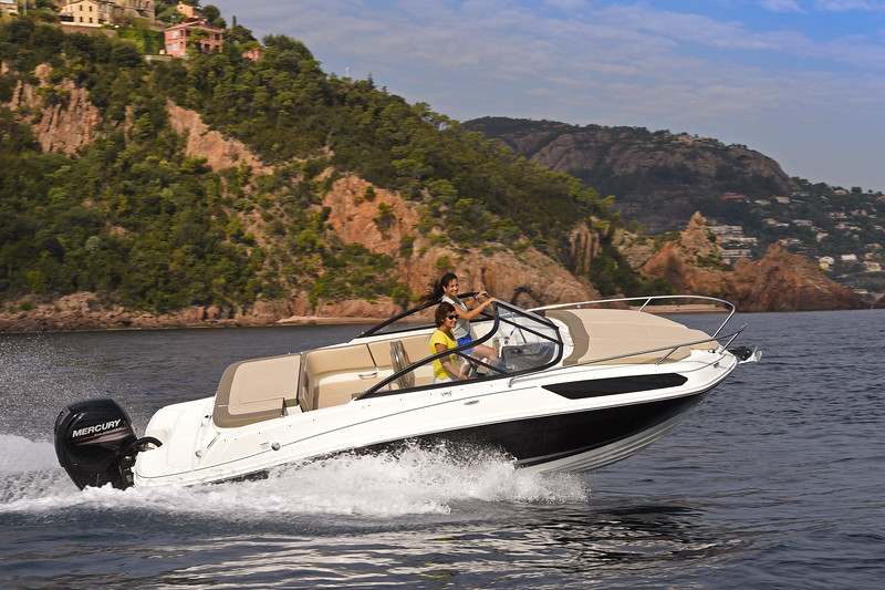 Navnit Marines - Bayliner Yacth Dealers In Mumbai India 