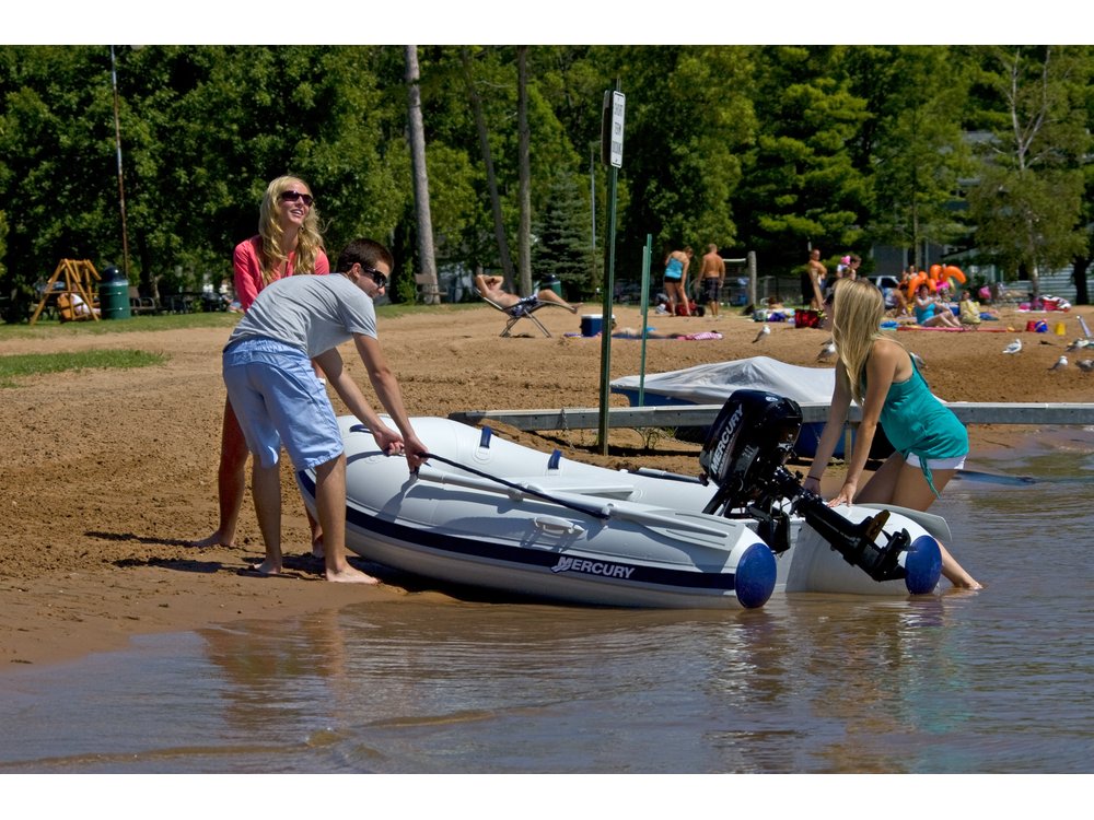 Mercury Inflatable Boats Air Deck in Mumbai